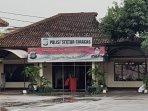 mapolsek-ciracas-dirusak-orang.jpg