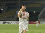marko-simic-vs-persik-kediri.jpg