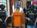 mb-33-warga-kecamatan-aertembaga-bitung-sulawesi-utara.jpg