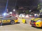 mobil-polisi-berjaga-di-jatinegara.jpg
