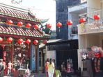 ondel-ondel-di-depan-kelenteng-hok-lay-kiong_20180216_160000.jpg