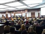 para-pns-di-jakarta-barat-saat-menghadiri-rapat-pimpinan-di-kantor-wali-kota.jpg