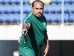 pelatih-karteker-psis-semarang-imran-nahumarury-1.jpg