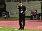 pelatih-persik-kediri-javier-roca-1.jpg