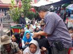 pembagian-angpao_20180216_191714.jpg