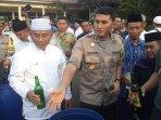 pemusnahan-minuman-keras-di-bekasi.jpg