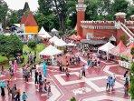 pengunjung-tmii.jpg