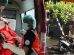 petugas-ambulans-bpbd-denpasar.jpg