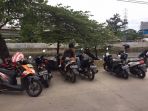 petugas-parkir_20180523_185717.jpg