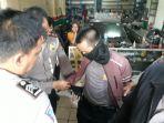 polisi-gadungan-diamankan-aparat-polsek-ciputat.jpg
