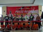 polresta-tangerang-mengungkap-kasus-peredaran-73-kilogram.jpg