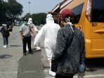 proses-evakuasi-pemudik-asal-cianjur-jawa-barat.jpg