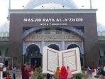 replika-alquran-raksasa-di-masjid-raya-al-azhom-tangerang-kamis-2092018_20180920_155000.jpg