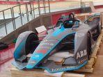 replika-mobil-balap-formula-e-di-jakarta-international-velodrome-kamis-2652022-1.jpg