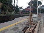 revitalisasi-trotoar-di-jalan-kembangan-jakarta-barat.jpg