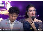 rizki-d-academy-atau-yang-kerap-disapa-rizki-da-menangis-histeris-di-atas-panggung-kontes-kdi-2020.jpg