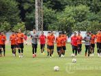 sejumlah-pemain-persija-jakarta-di-halim.jpg