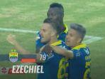 selebrasi-ezhechiel-setelah-bobol-gawang.jpg