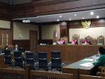 staf-khusus-menteri-agama-lukman-hakim-saifuddin-gugus-joko-waskito-bersaksi.jpg
