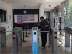 stasiun-duren-kalibata-2-atau-pintu-masuk-krl.jpg