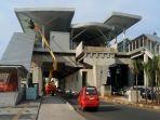 stasiun-lrt-velodrome-jaktim.jpg
