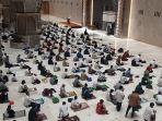 suasana-tarawih-malam-pertama-di-masjid-istiqlal.jpg