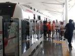 suasana-uji-publik-lrt-jakarta-di-stasiun-boulevard-utara-kelapa-gading.jpg