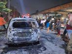 taksi-online-hangus-terbakar-di-kawasan-jala-kh-noer-ali-kota-bekasi-1172020.jpg