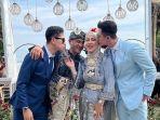 verrell-bramasta-dan-athalla-naufal-di-pernikahan-ibunda-venna-melinda-ferry-irawan.jpg