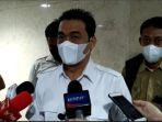 wagub-dki-jakarta-ahmad-riza-patria-di-balai-kota-selasa-822022.jpg