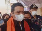 wakil-gubernur-dki-jakarta-ahmad-riza-patria-usai-menghadiri-acara-donor-darah-ormas-bang-japar.jpg