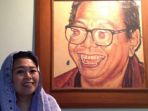 yenny-wahid-dan-lukisan-gus-dur_20180926_215206.jpg