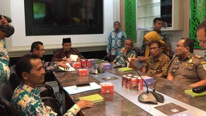 Wawako Maulana Pimpin Rapat Terbatas Percepatan Pembangunan Kota Jambi di Dinas PUPR