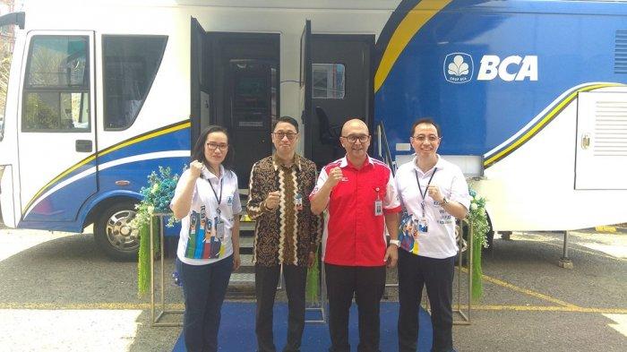 Meningkatkan Layanan dan Menjangkau Daerah, BCA Resmikan Mobil Kas Keliling
