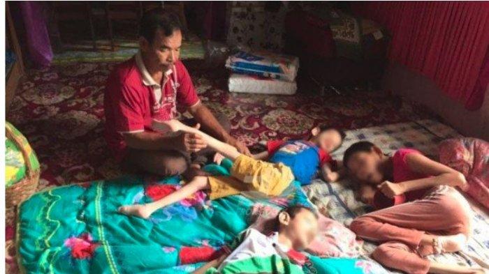 PERJUANGAN Seorang Ayah Ditinggal Pergi Istri yang Derita Kanker, Rawat 7 Anak, 3 Idap Lumpuh Otak