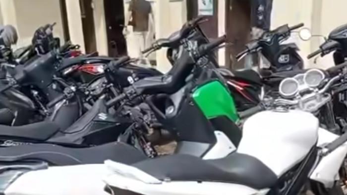 PENCURIAN KENDARAAN BERMOTOR - Ilustrasi sepeda motor hasil pencurian yang hendak dikirim dari Cirebon ke Muaro Jambi digagalkan polisi sebelum menyeberang ke Pulau Sumatera.