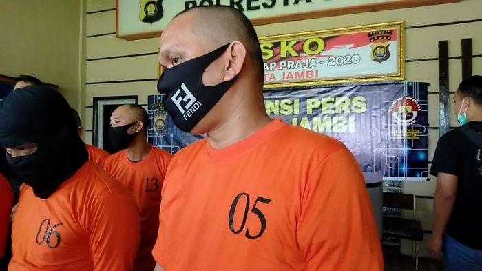 Sakit Hati Dilarang Kelola Parkir, Rizki Nekat Ikut Bobol Toko Krisbrow