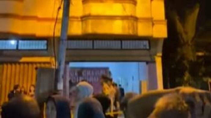 Sosok dan Dugaan Sementara Penyebab Pria di Jambi Ditemukan Tergantung di Tangga Ruko Tadi Malam