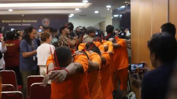 20251118 - Tersangkapembunuhan Kacab Bank BUMN