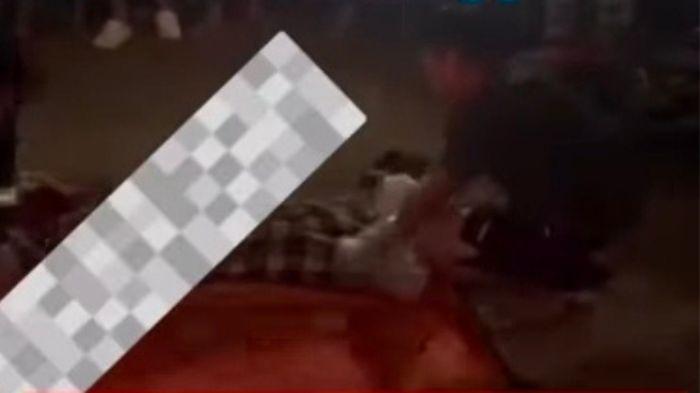 KECELAKAAN- Jalur tengkorak Jalan Lintas Timur Sumatera di Provinsi Jambi kembali memakan korban jiwa pada pada Senin (18/5/2026) dini hari. Sebuah insiden tabrak lari tragis terjadi tepat di depan gerbang perumahan Citra Raya City, Desa Mendalo Darat, Kecamatan Jambi Luar Kota (Jaluko), Kabupaten Muaro Jambi sekira pukul 00.20 WIB. 