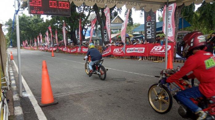 Pebalap Semarang Jurai Drag Bike 2020 di Kota Jambi