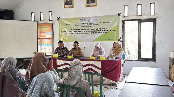 PENGABDIAN -  Tim pengabdian kepada masyarakat program studi kesehatan Masyarakat (Kesmas) FKIK Universitas Jambi  mengadakan penyuluhan tentang bahaya rokok elektrik di Desa Pudak, Kecamatan Pemayung, Kabupaten Batang Hari pada Selasa  (12/8/2025).