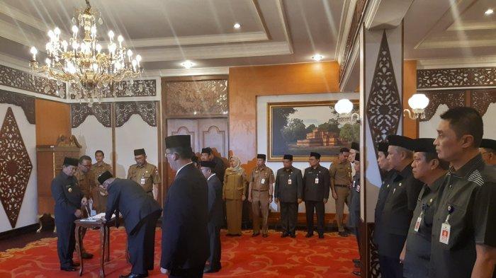 Dua Kepala Dinas Dicopot Gubernur Jambi, Jabatannya Kini Turun Jadi Bawahan