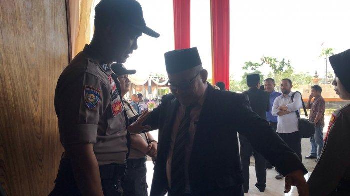 Pelantikan 35 Anggota DPRD Muarojambi, Semua Tamu Undangan Diperiksa Polisi