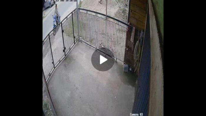 Tas Pekerja Bangunan di Bagan Pete Jambi Dicuri, Aksi Pelaku Terekam CCTV