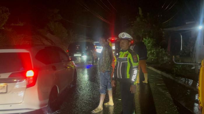 Longsor di Perbatasan Kerinci-Merangin, Jalan Sudah Bisa Dilalui Kendaraan