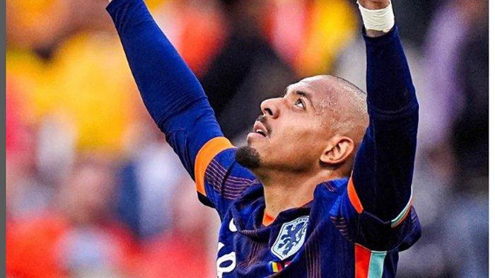 Donyell-Malen-di-timnas-Belanda-03072024.jpg