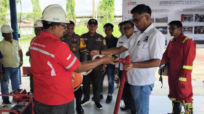 Pengenalan sarana dan prasarana pemadaman kepada peserta lintas pemangku kepentingan