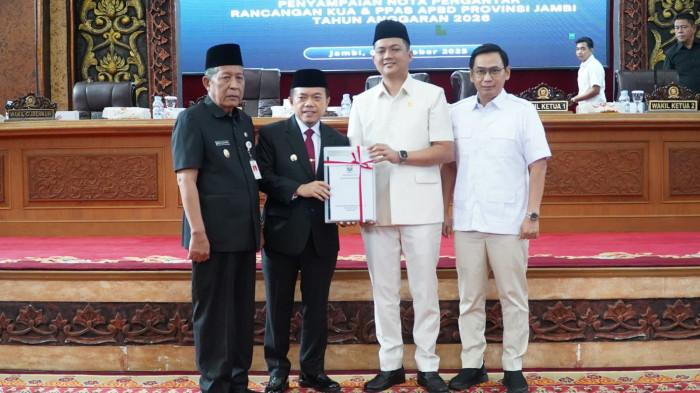 Gubernur Al Haris Sampaikan Nota Pengantar KUA-PPAS APBD 2026, Pro-Jambi Jadi Prioritas Utama