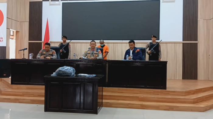Majelis Hakim menyatakan terdakwa terbukti secara sah dan meyakinkan melakukan pembunuhan terhadap korban MA, dengan hukuman penjara selama 14 tahun.